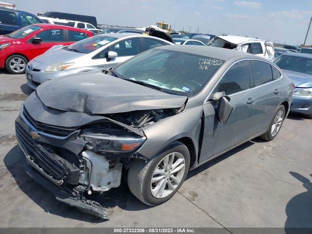 Chevrolet MALIBU LT 2018 1G1ZD5ST3JF144035 Image 2