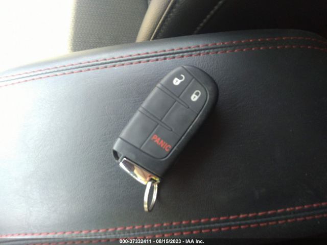 3C4NJDDB2NT153379 Jeep Compass Trailhawk