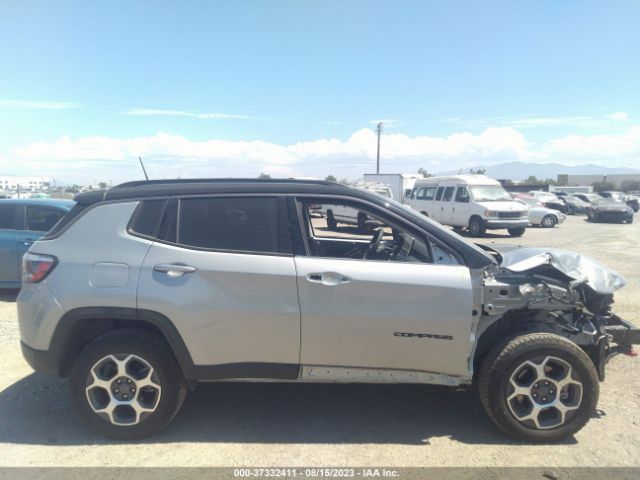 3C4NJDDB2NT153379 Jeep Compass Trailhawk