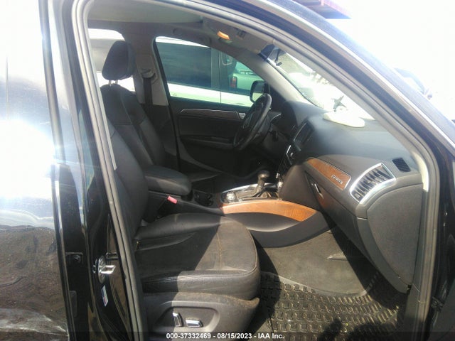 WA1LFAFP6EA017161 Audi Q5 Premium Plus