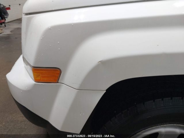 1C4NJRBB8HD127492 Jeep Patriot Sport