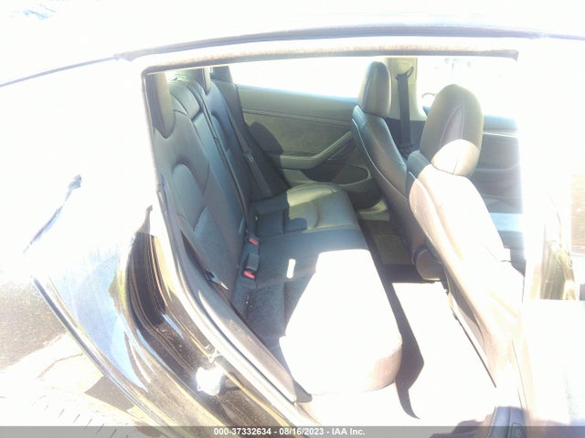 2021 Tesla 3, VIN: 5YJ3E1EC3MF037767