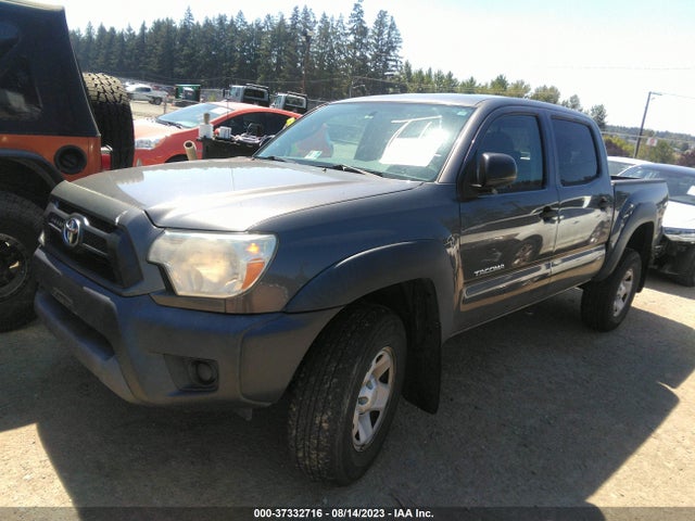 Toyota Tacoma Prerunner 2015 5TFJX4GN1FX047787 Image 2