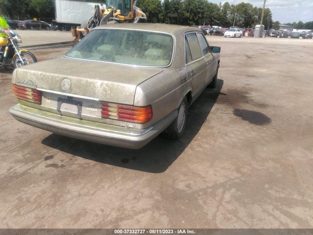 1991 MERCEDES-BENZ 300 SEL VIN: WDBCA25E4MA564601