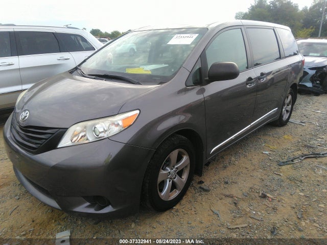 Toyota Sienna L 2016 5TDZK3DC1GS732605 Image 2