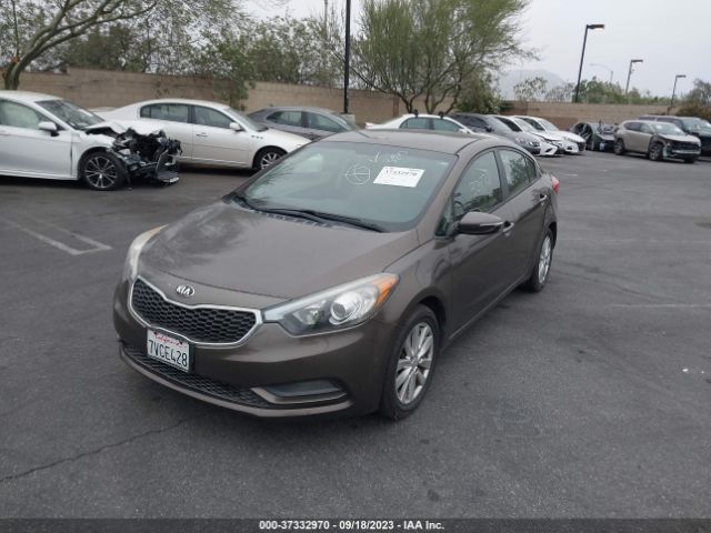 KNAFX4A60E5240429 KIA FORTE LX