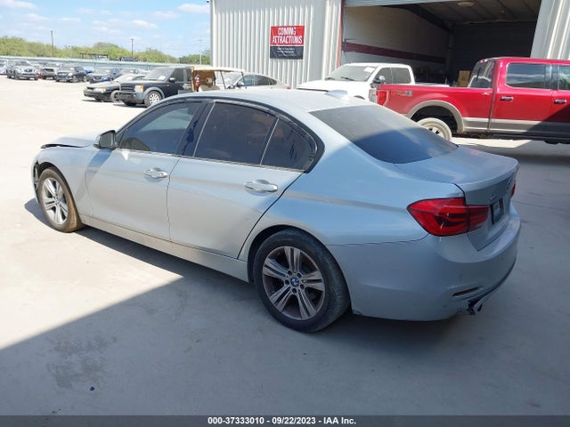 BMW 328i Xdrive 2016 WBA8E3G54GNU04761 Image 3