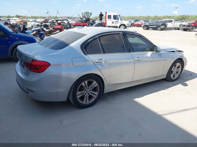 BMW 328i Xdrive 2016 WBA8E3G54GNU04761 Image 4