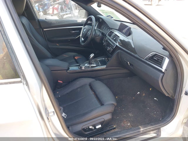 BMW 328i Xdrive 2016 WBA8E3G54GNU04761 Image 5