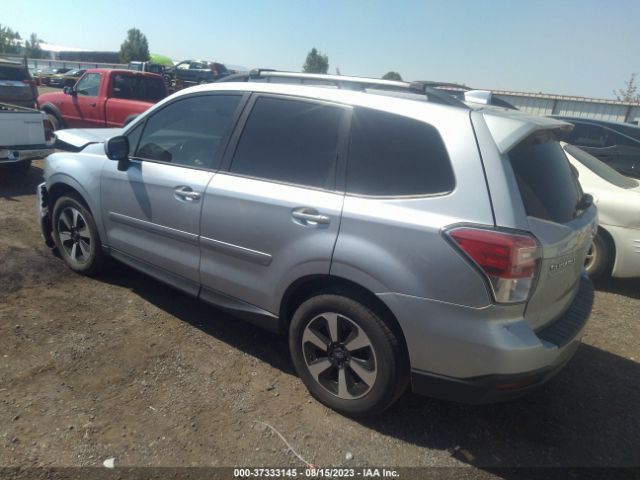 JF2SJAEC0HH527419 Subaru Forester Premium