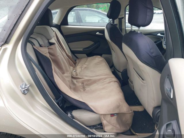 1FADP3K28HL232391 Ford FOCUS SE