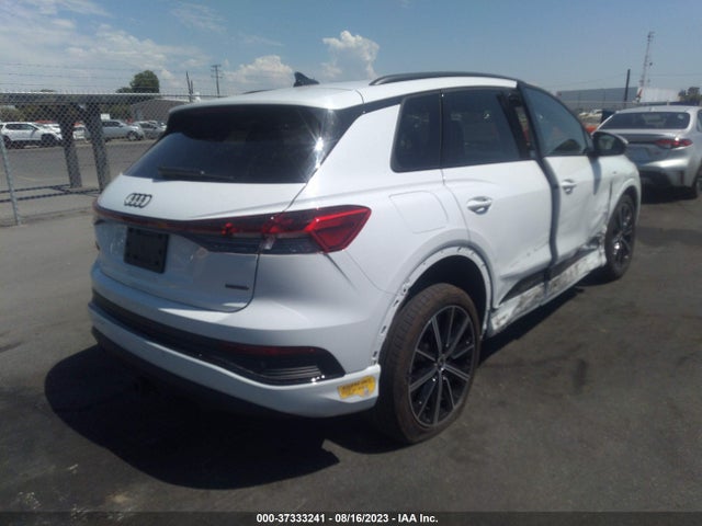 2022 Audi Q4 e-tron, VIN: WA1L2BFZ1NP030559