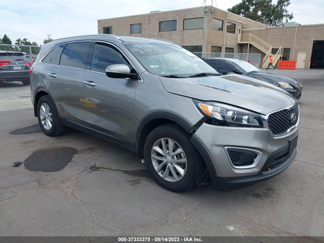 KIA SORENTO LX 2017 5XYPG4A3XHG301875 Image 1