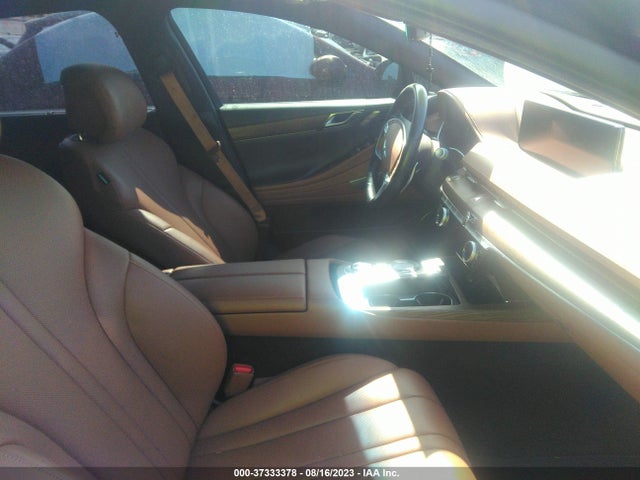 Genesis G80 2.5t 2022 KMTGB4SC3NU129889 Image 12