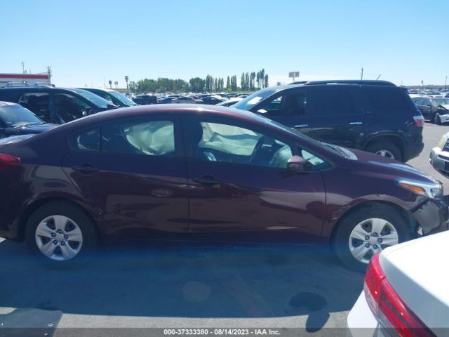 3KPFK4A75HE091132 KIA FORTE LX