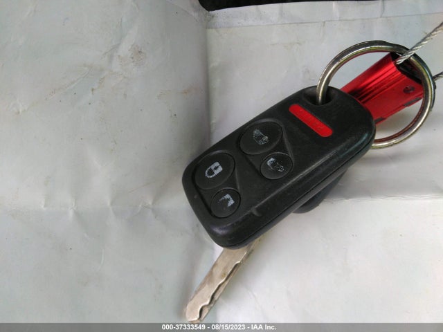 2003 HONDA ODYSSEY EX VIN: 5FNRL18683B114864