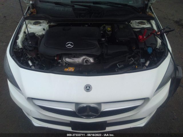 WDDSJ4GB4KN723723 Mercedes-Benz CLA