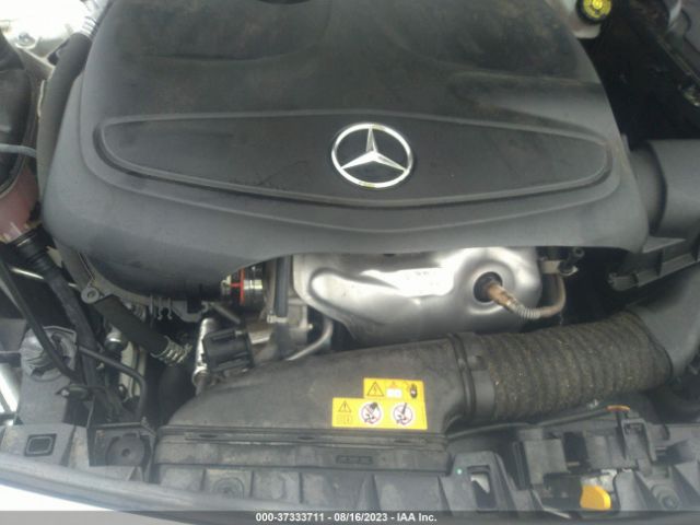 WDDSJ4GB4KN723723 Mercedes-Benz CLA