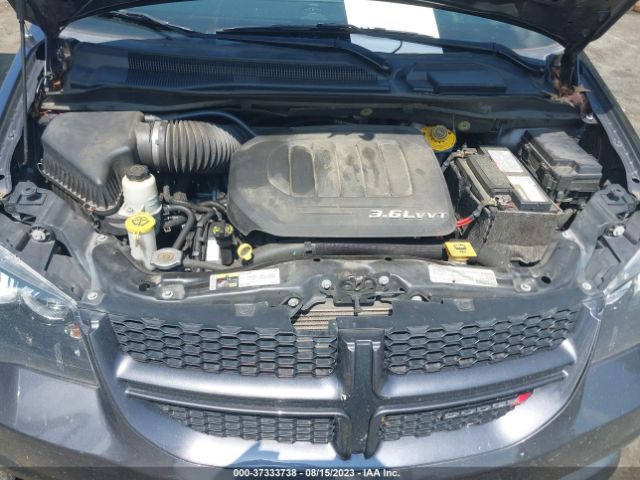 2C4RDGEGXJR335395 Dodge Grand Caravan Gt