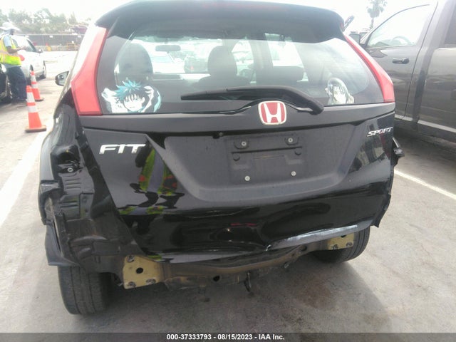 2018 HONDA FIT SPORT VIN: 3HGGK5H63JM725543