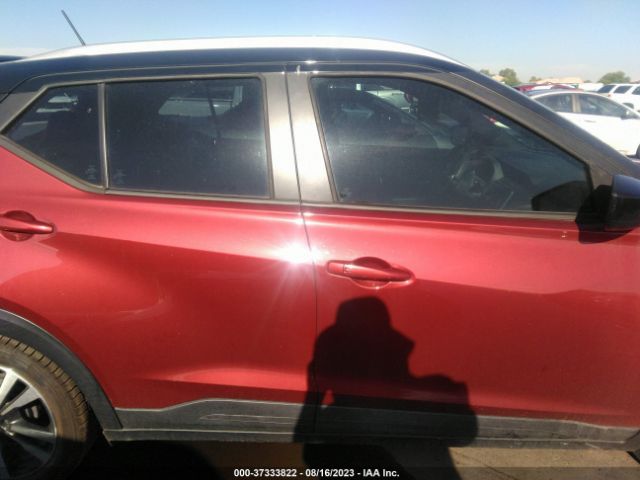 3N1CP5CU9JL526154 Nissan KICKS SV