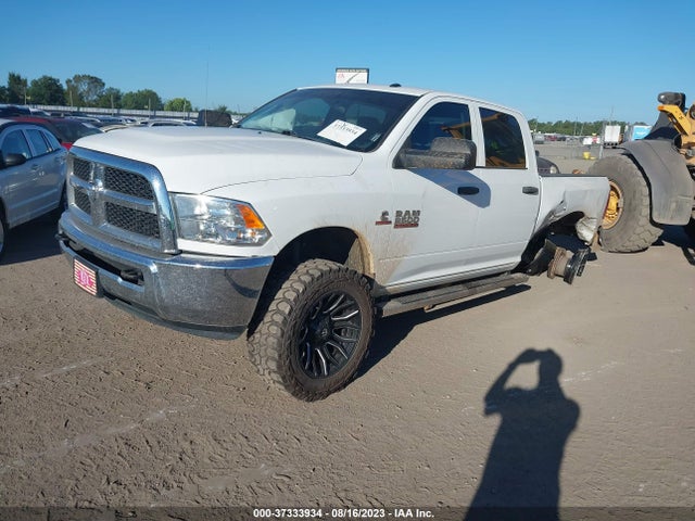 3C6UR5CL1JG359677 RAM 2500 Tradesman