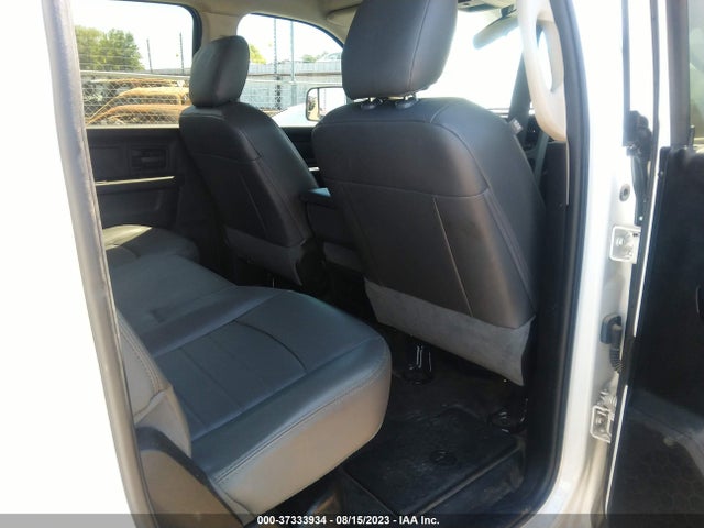 3C6UR5CL1JG359677 RAM 2500 Tradesman