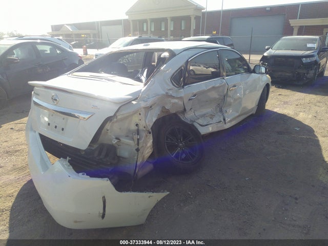 2015 NISSAN ALTIMA 2.5 SL VIN: 1N4AL3AP5FC245835