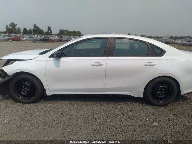 3KPF34AD3ME303751 KIA Forte Gt-line