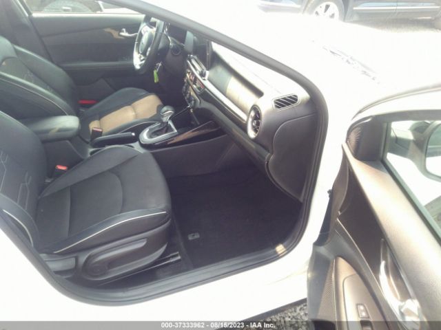 3KPF34AD3ME303751 KIA Forte Gt-line