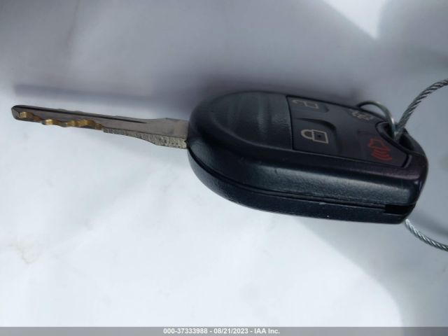1ZVBP8EM1E5235206 Ford Mustang V6