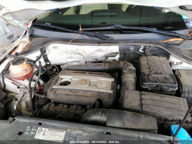 2011 VOLKSWAGEN TIGUAN SE VIN: WVGAV7AX4BW509949