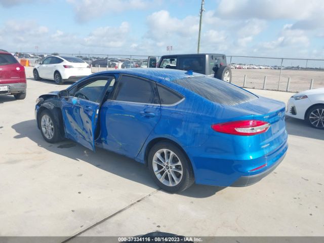 3FA6P0HD1KR174956 Ford FUSION SE