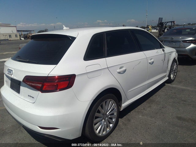 Audi A3 Sportback E-tron Premium 2017 WAUUPBFF9HA075691 Image 4