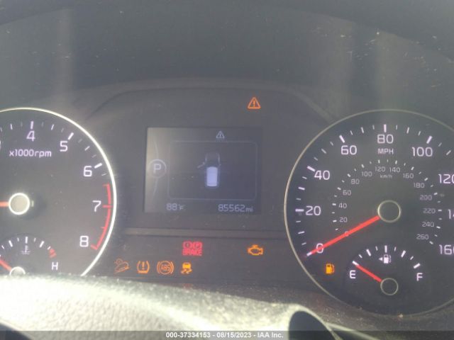 KNDPMCAC5H7236840 KIA Sportage Lx
