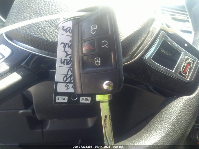 3VV1B7AX6LM055722 Volkswagen TIGUAN S