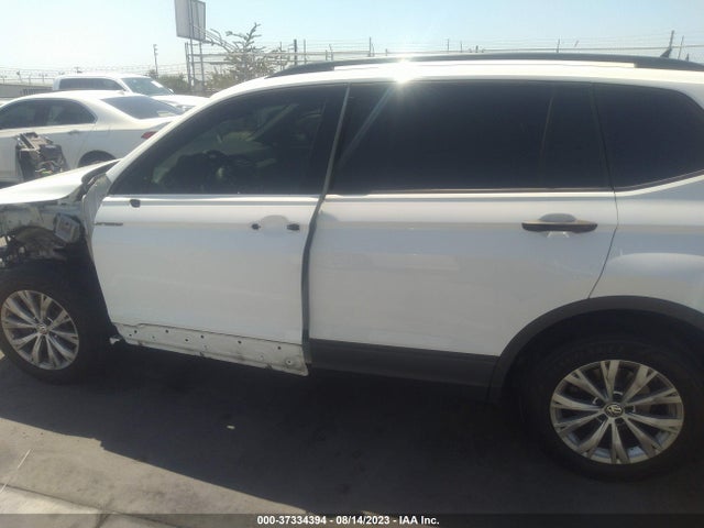 3VV1B7AX6LM055722 Volkswagen TIGUAN S