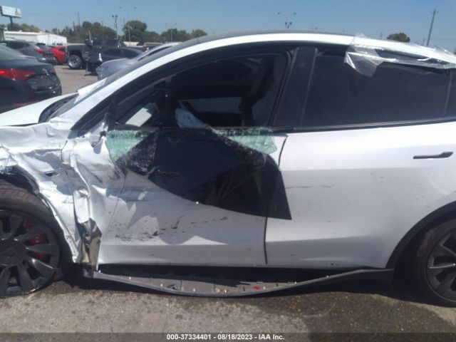 7SAYGDEE0NF427295 Tesla Model Y Long Range