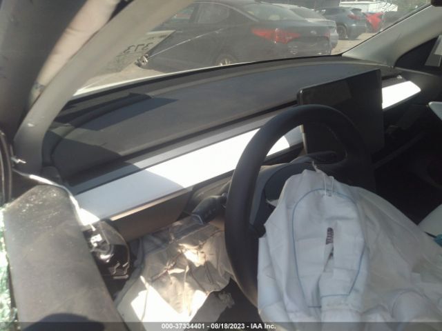 7SAYGDEE0NF427295 Tesla Model Y Long Range