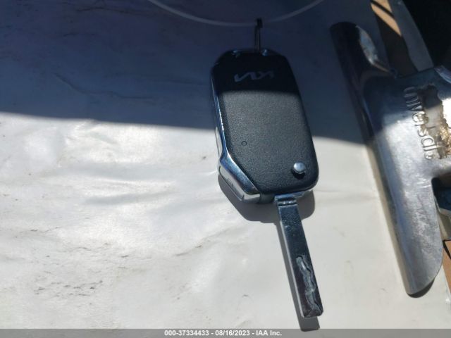 3KPF24AD7PE637532 KIA Forte Lxs