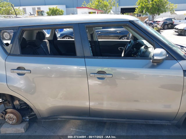 KIA SOUL + 2014 KNDJP3A56E7106589 Image 4