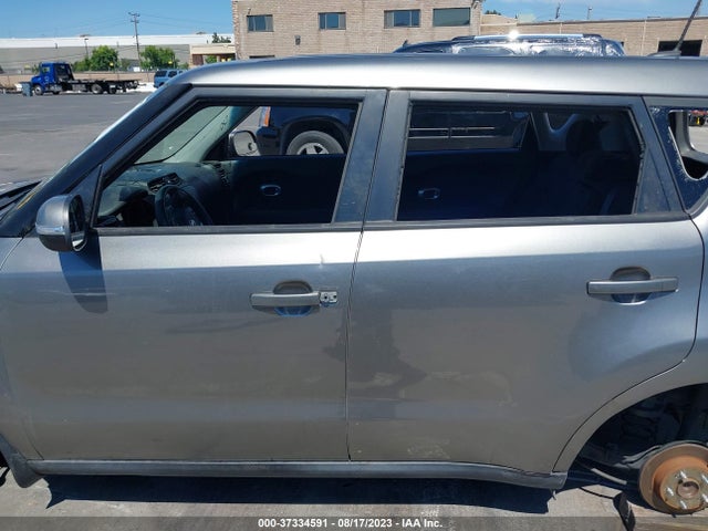 KIA SOUL + 2014 KNDJP3A56E7106589 Image 5