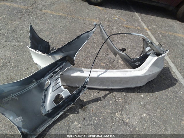 Toyota CAMRY LE 2021 4T1C11AK3MU462711 Image 4