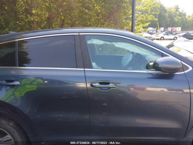 KNDPMCAC6J7308750 KIA Sportage Lx