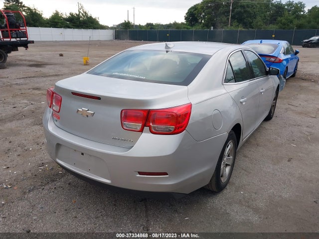 Chevrolet MALIBU 1LT 2015 1G11C5SL4FF104974 Image 4
