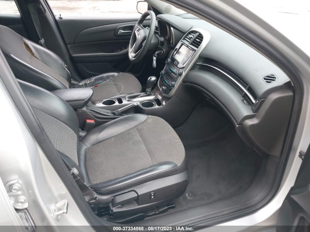 Chevrolet MALIBU 1LT 2015 1G11C5SL4FF104974 Image 5
