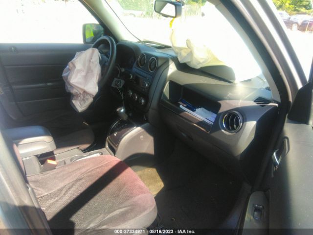1C4NJPBB7GD547523 Jeep Patriot Sport