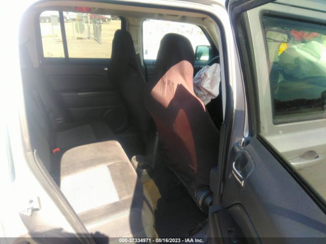 1C4NJPBB7GD547523 Jeep Patriot Sport