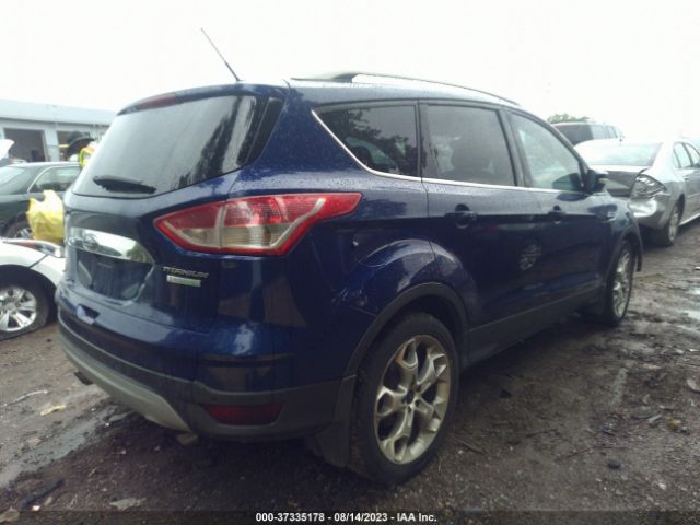1FMCU0J9XEUB30376 Ford Escape Titanium