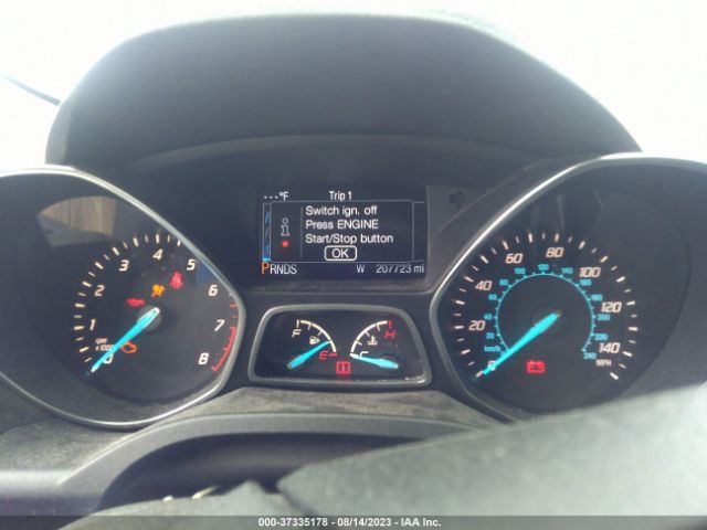 1FMCU0J9XEUB30376 Ford Escape Titanium